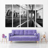 Black & White Brooklyn Bridge Canvas Print №2010